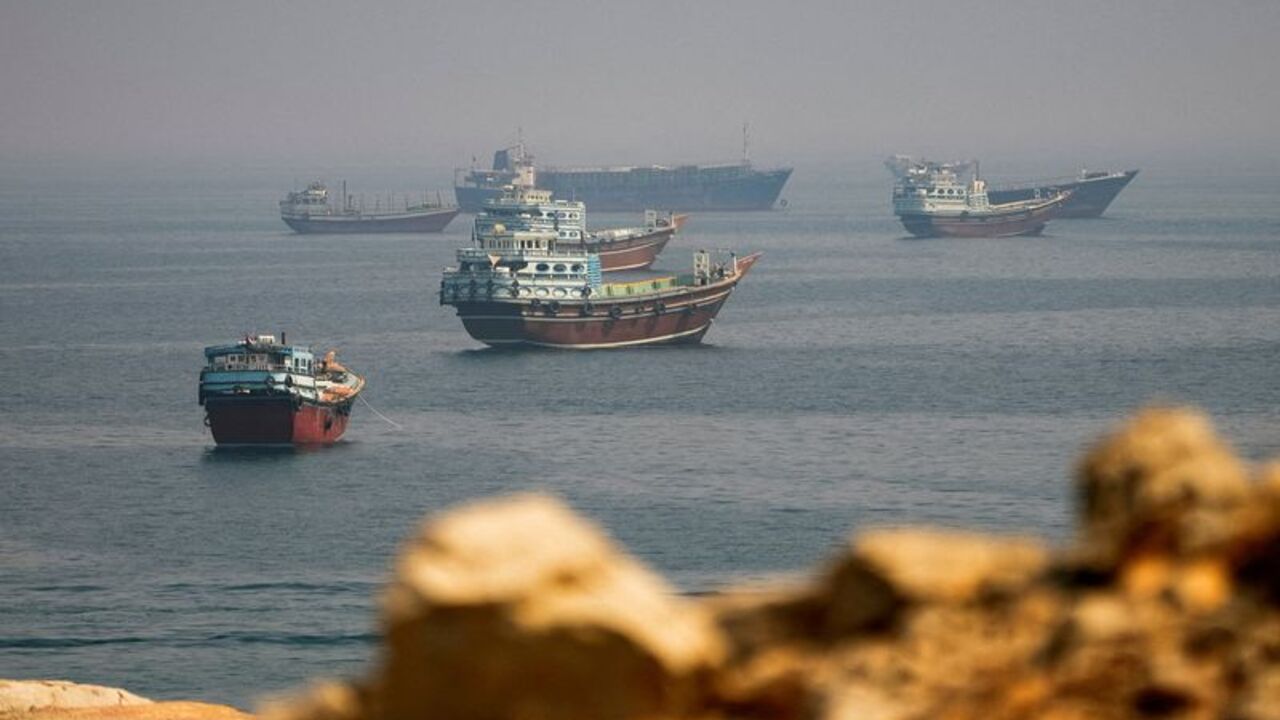 Strait of Hormuz ship crossings remain in single digits, data shows