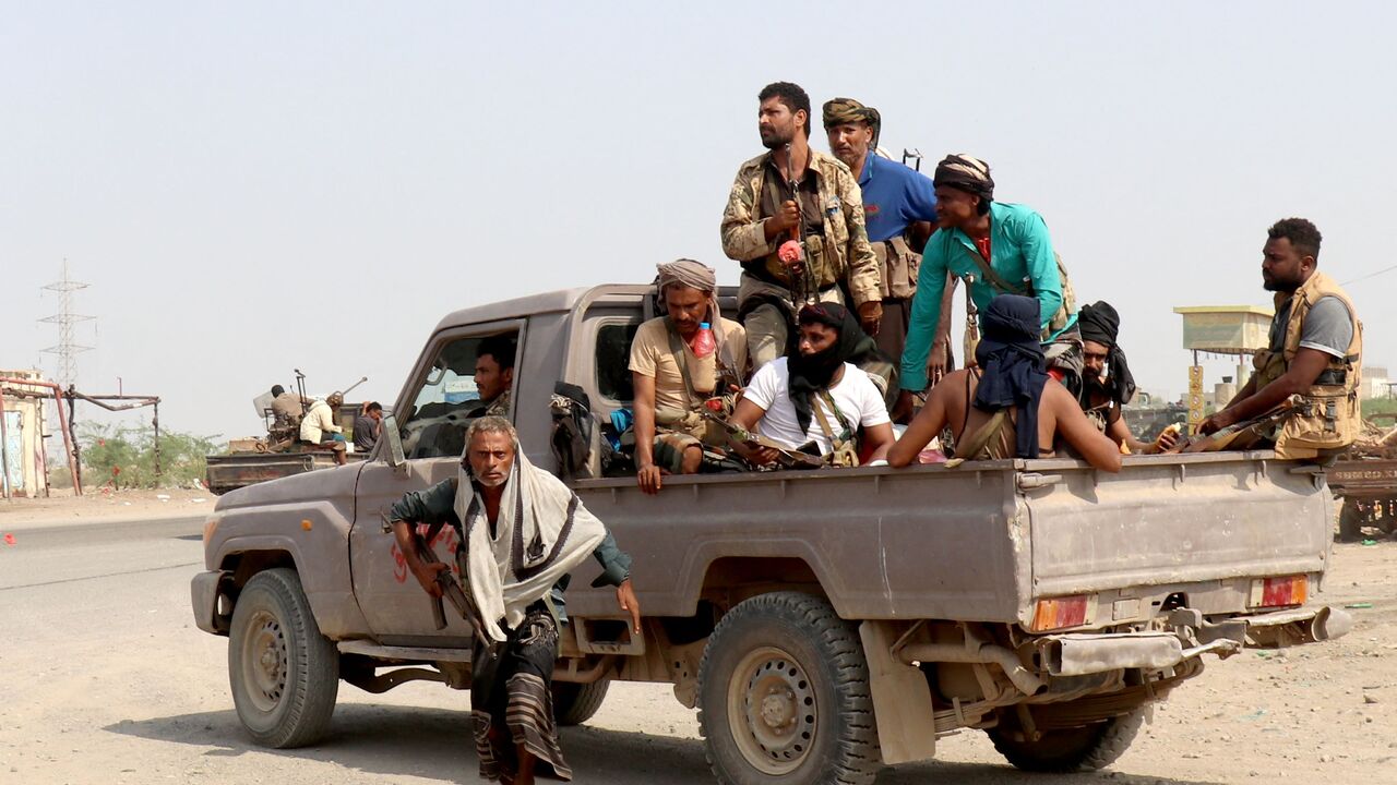 Forces loyal to Yemen's Saudi-backed government