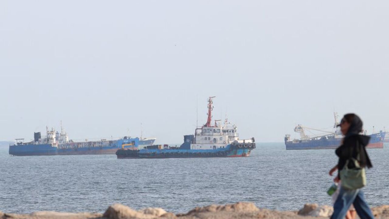 Vessels in the Strait of Hormuz near the beach of Bandar Abbas