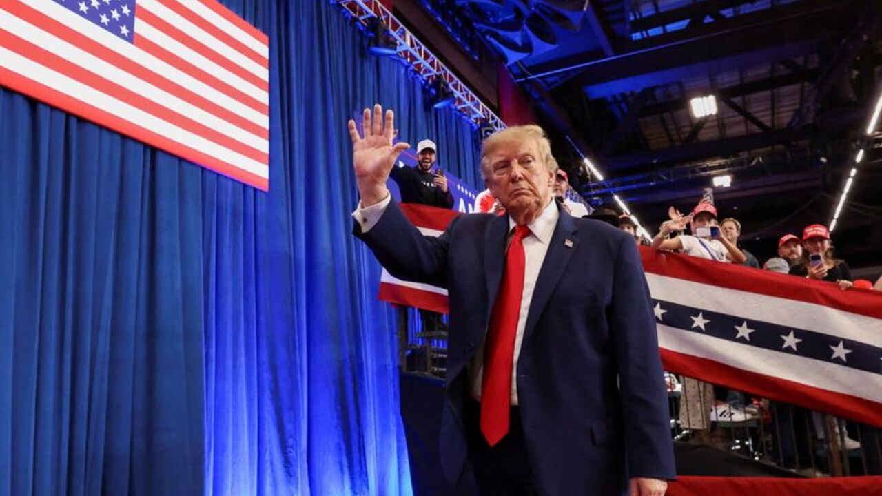 US President Trump campaigns in Texas