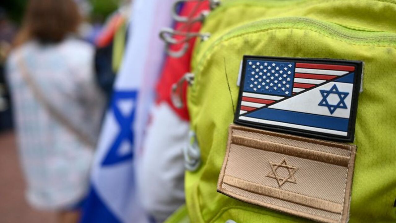Jewish community gathers a week after attack in Boulder