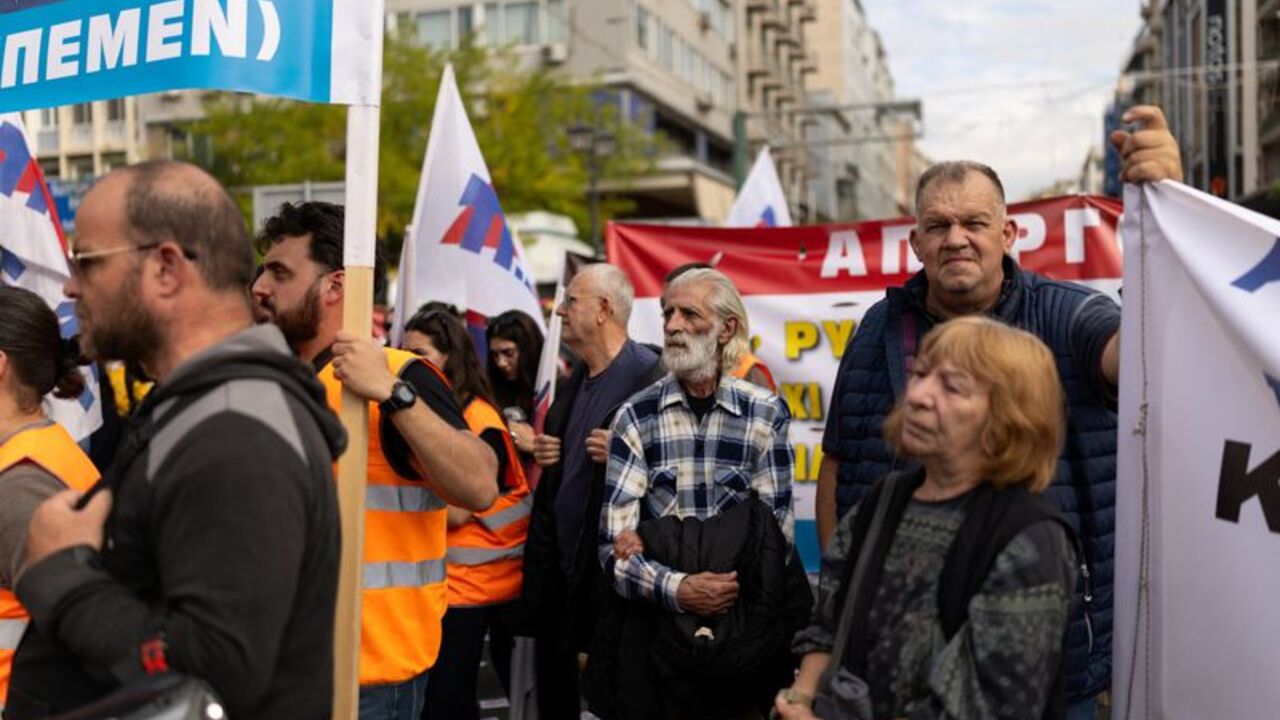 Ferries remain docked at Greek ports as dockworkers, seafarers and engineers join strike against war