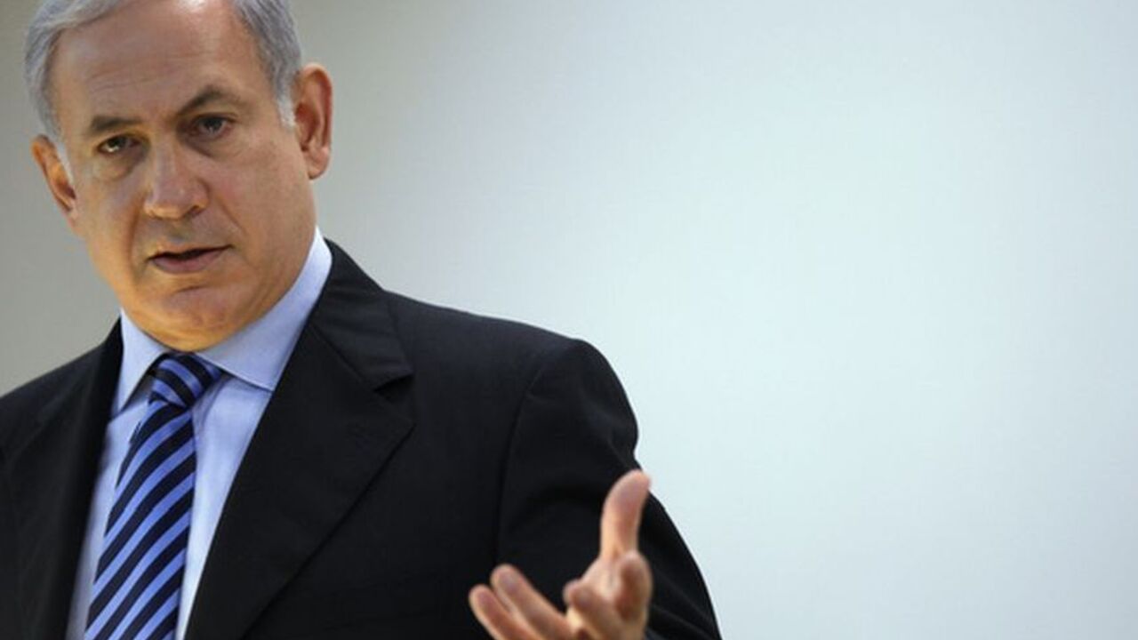 Israel's Prime Minister Benjamin Netanyahu speaks during an annual meeting with journalists in Tel Aviv November 29, 2010, marking the U.N. vote on November 29, 1947 to partition Palestine which paved the way for the creation of the State of Israel on May 15, 1948. Netanyahu said on Monday leaked U.S. diplomatic cables had exposed widespread Arab fear of Iran's nuclear programme and vindicated his priorities in peacemaking. REUTERS/Nir Elias (ISRAEL - Tags: POLITICS)