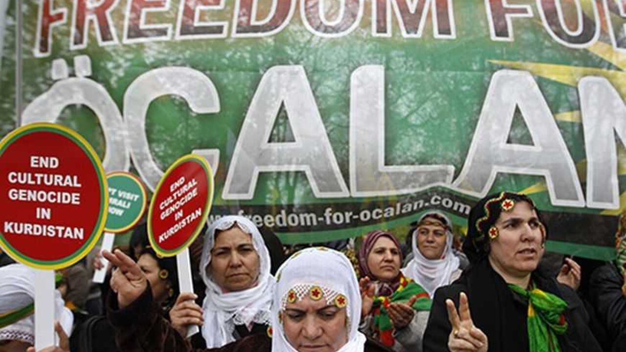 Kurds demonstrate against the conditions of detention of jailed Kurdistan Workers Party (PKK) leader Abdullah Ocalan during a protest in Strasbourg April 4, 2012. Hundreds of demonstrators protested in support of Ocalan, who was captured on February 15, 1999, and is currently serving a life sentence in Turkey.  REUTERS/Vincent Kessler (FRANCE - Tags: POLITICS CIVIL UNREST)