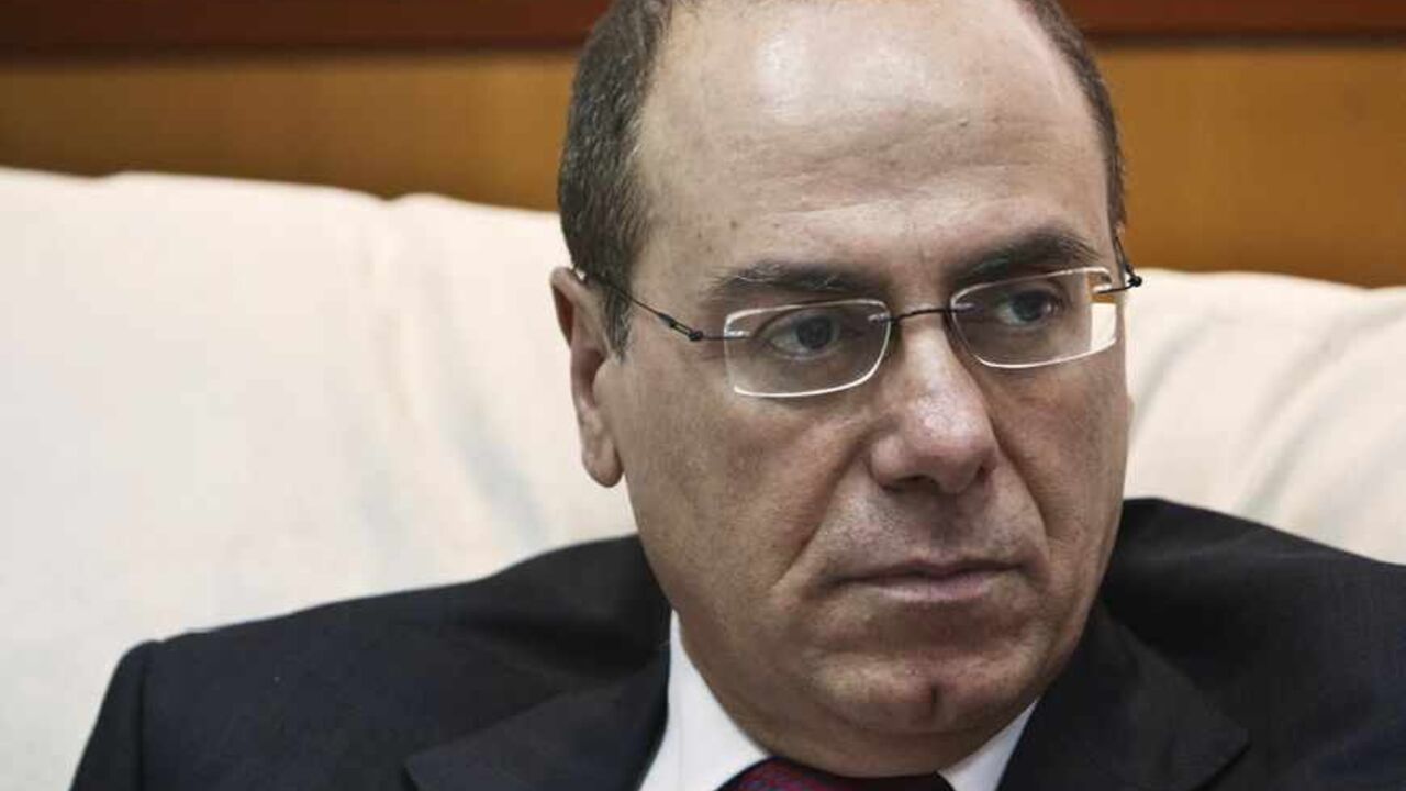 Israel's Energy Minister Silvan Shalom listens during an interview with Reuters at his office in Tel Aviv May 21, 2013.  Israel's newfound natural gas reserves will boost its regional clout and could help it improve ties with neighbouring states in need of new energy sources, Shalom said. Picture taken May 21, 2013. To match Interview ISRAEL-GAS/   REUTERS/Nir Elias (ISRAEL - Tags: POLITICS ENERGY BUSINESS) - RTXZWBQ