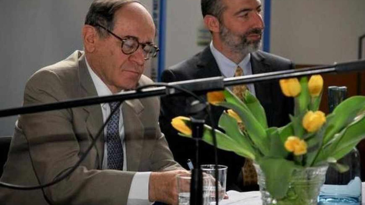 Pic Amb Yaakov Levy with Saul Singer.jpg