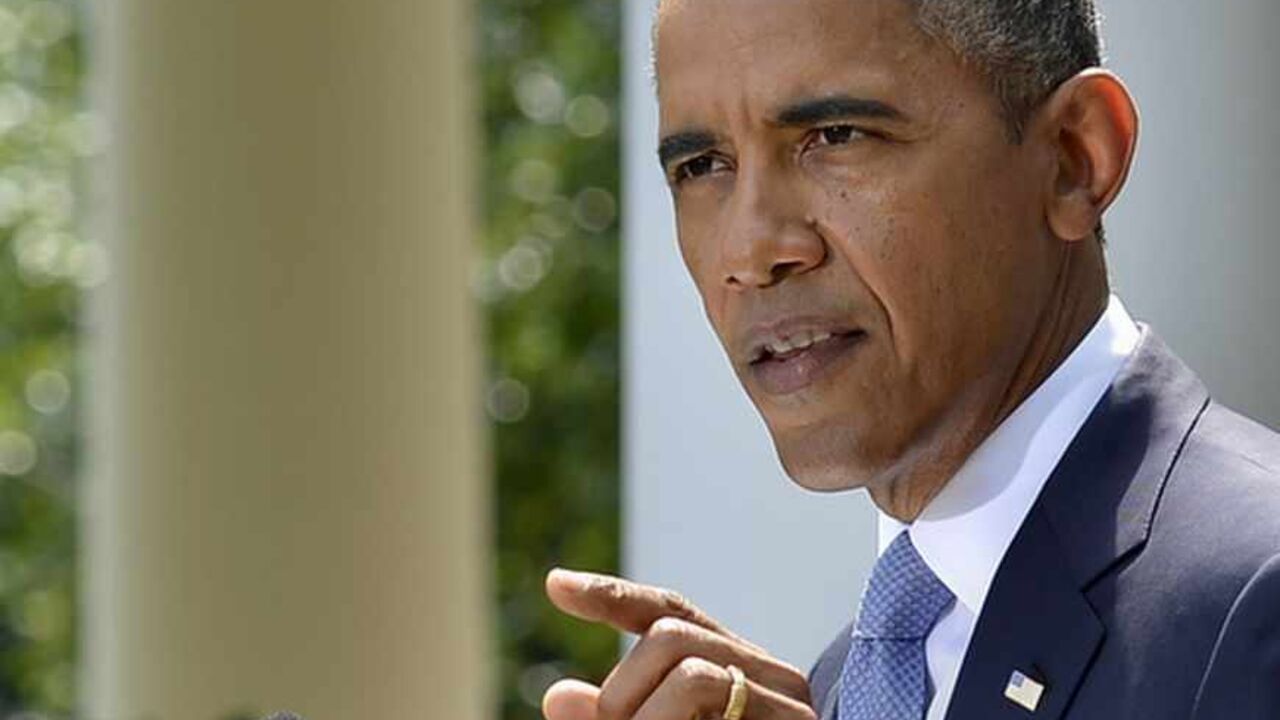 U.S. President Barack Obama makes remarks on the situation in Syria, at the Rose Garden of the White House in Washington August 31, 2013. Obama said on Saturday he had decided the United States should strike Syrian government targets in response to a deadly chemical weapons attack, but said he would seek a congressional vote for any military action.   REUTERS/Mike Theiler (UNITED STATES - Tags: CIVIL UNREST POLITICS HEADSHOT) - RTX1330F