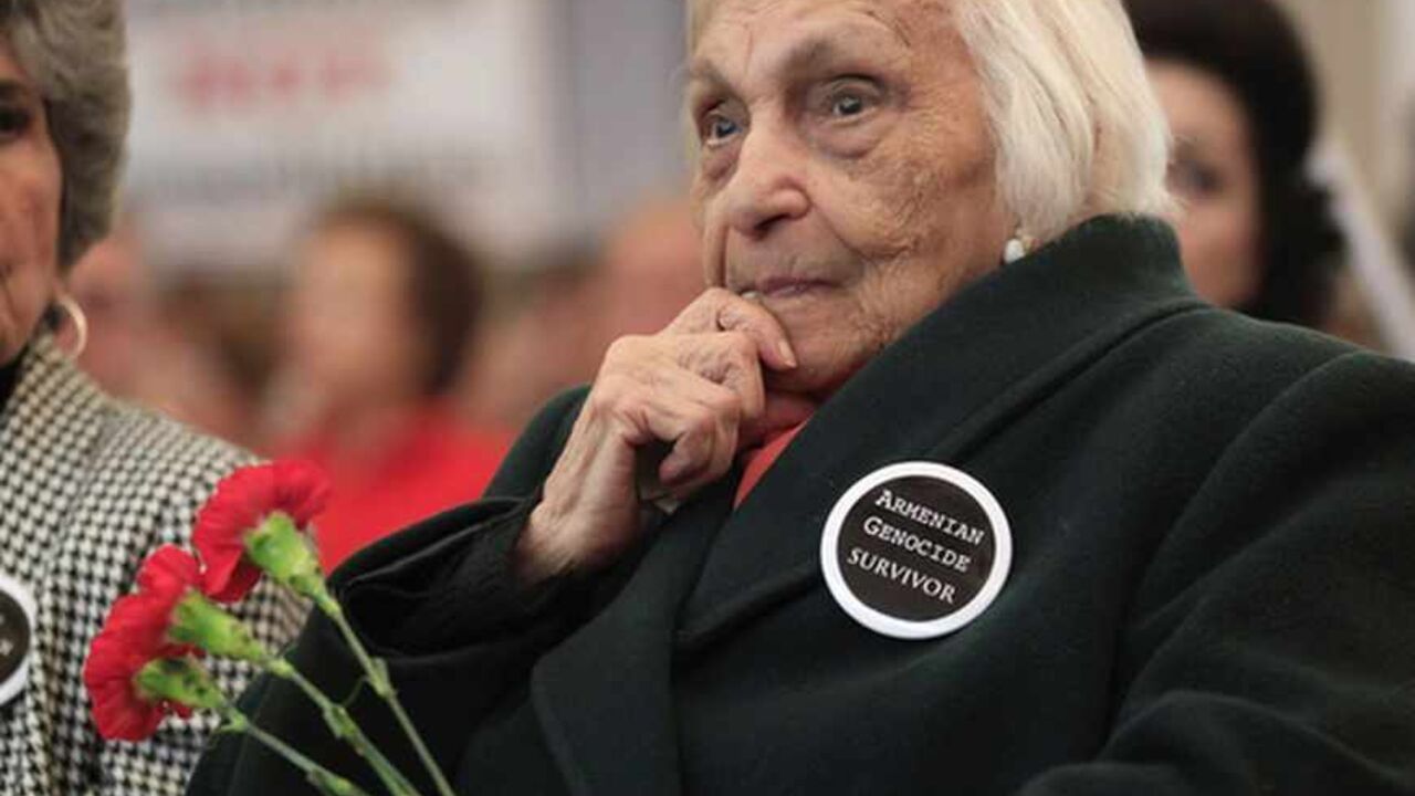 Orobik Eminian, 98, who was the only member of her family to escape the World War One killing of Armenians by Ottoman Turks, joins others in commemorating the 95th anniversary of the killings and a call for it to be termed a genocide in New York City April 25, 2010. Turkey rejects the term and denies that up to 1.5 million Armenians died. It says many Muslim Turks and Kurds, as well as Christian Armenians, were killed in inter-communal violence as Russian forces invaded eastern Anatolia during World War One