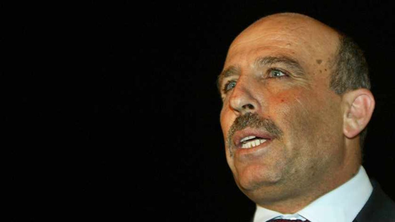 Sufian Abu Zaida, Palestinian minister of prisoner affairs, speaks to the press near Hasharon prison after meeting Fatah's jailed leader Marwan Barghouti, close to Tel Aviv December 15, 2005. Palestinian President Mahmoud Abbas scrambled on Thursday to heal a split in his ruling Fatah party after young dissidents dealt him a serious blow less than six weeks before parliamentary elections. The rift in Fatah's ranks, which could boost the militant group Hamas in its electoral challenge to Abbas, came as Israe