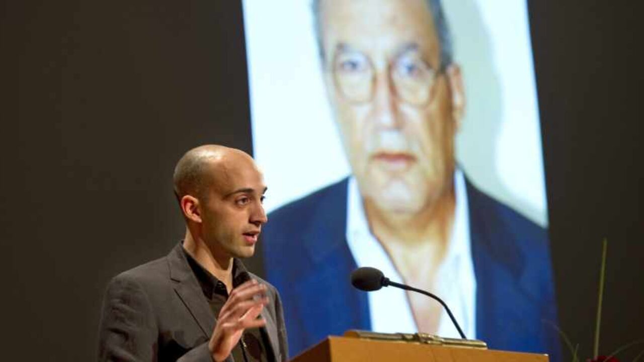 Wassem El-Sarraj, son of Palestinian psychiatrist Eyad El-Sarraj, speaks during a ceremony in Stockholm, January 28, 2011. Wassem El-Sarraj on Friday received the Olof Palme Prize 2010 on behalf of his father.  REUTERS/Scanpix/Fredrik Sandberg   (SWEDEN - Tags: POLITICS PROFILE) SWEDEN OUT. NO COMMERCIAL OR EDITORIAL SALES IN SWEDEN. THIS IMAGE HAS BEEN SUPPLIED BY A THIRD PARTY. IT IS DISTRIBUTED, EXACTLY AS RECEIVED BY REUTERS, AS A SERVICE TO CLIENTS - RTXX7BL