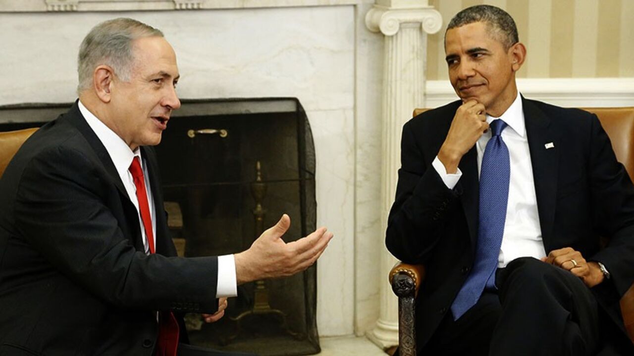 Israel's Prime Minister Benjamin Netanyahu (L) meets with U.S. President Barack Obama in the Oval Office of the White House in Washington March 3, 2014.   REUTERS/Jonathan Ernst    (UNITED STATES - Tags: POLITICS) - RTR3FZYX