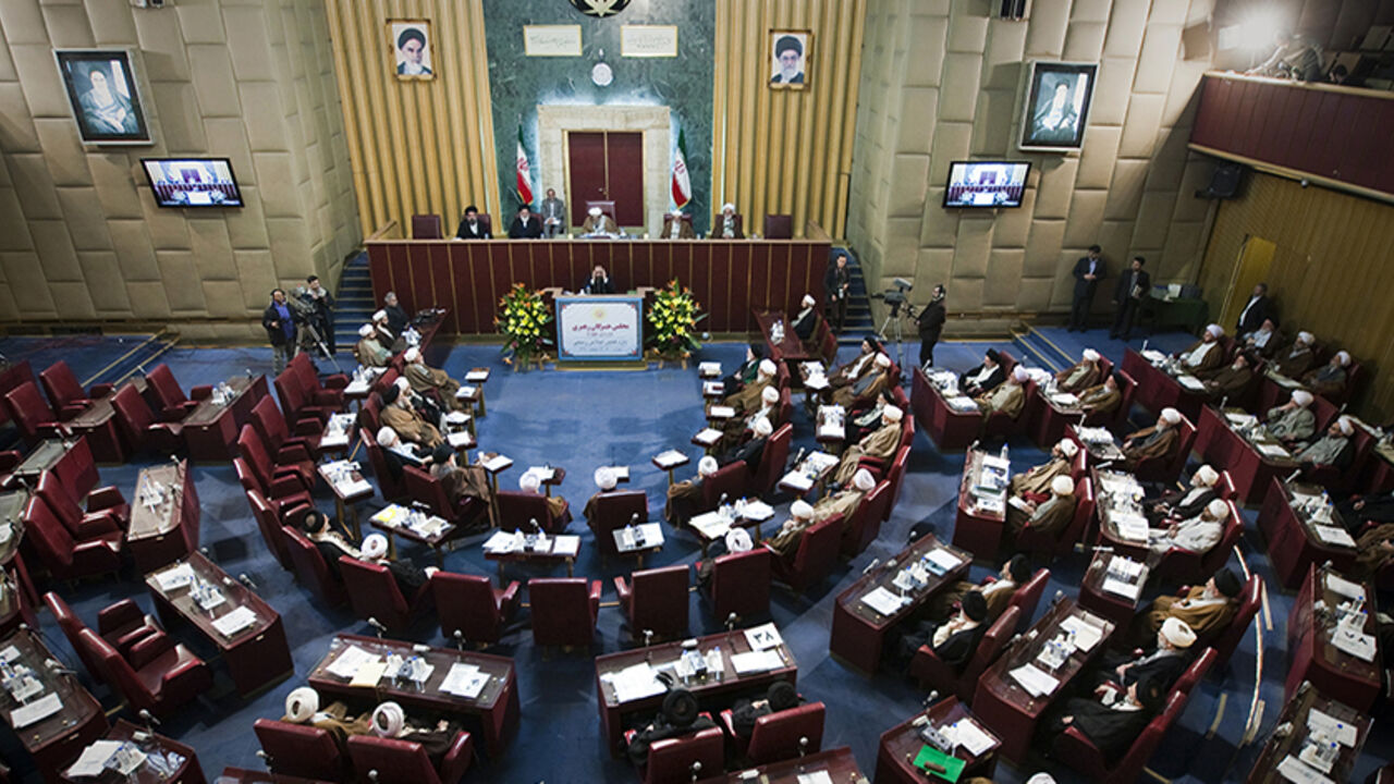 EDITORS' NOTE: Reuters and other foreign media are subject to Iranian restrictions on their ability to film or take pictures in Tehran.
Ayatollah Mohammad Reza Mahdavi-Kani (C, top table) gives the opening speech during Iran's Assembly of Experts' biannual meeting in Tehran March 6, 2012. REUTERS/Raheb Homavandi  (IRAN - Tags: POLITICS) - RTR2YWR0