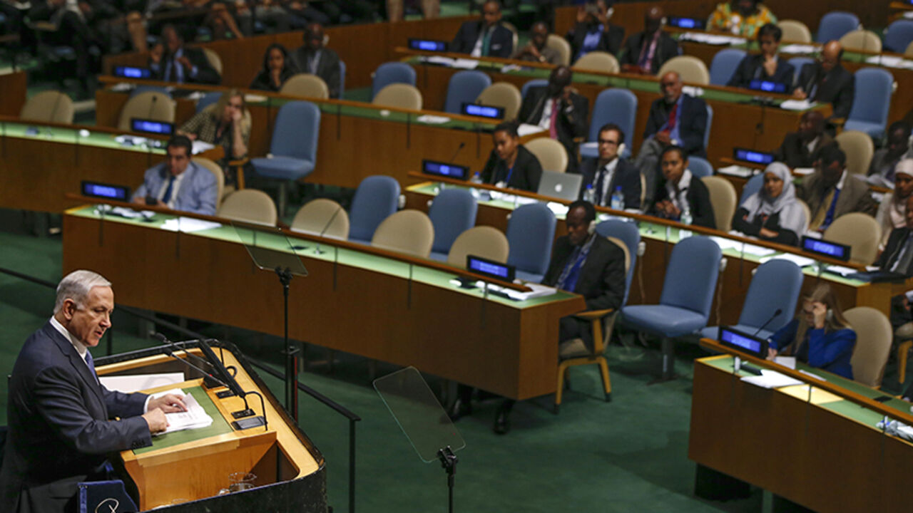 Israel's Prime Minister Benjamin Netanyahu addresses the 69th United Nations General Assembly at the U.N. headquarters in New York September 29, 2014.
 REUTERS/Shannon Stapleton (UNITED STATES - Tags: POLITICS) - RTR487YD