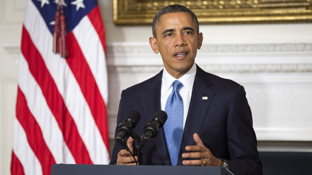 U.S. President Barack Obama makes a statement about an agreement reached with Iran on its nuclear program at the White House in Washington November 23, 2013. Obama said on Saturday that the deal between Iran and six major powers was an important first step toward a comprehensive solution to Iran's nuclear program. REUTERS/Joshua Roberts (UNITED STATES - Tags: POLITICS) - RTX15QN7