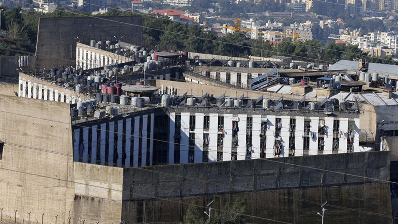 A general view shows Roumieh prison, in Roumieh January 12, 2015. Lebanese forces stormed the country's largest prison on Monday where Islamist militants are detained, security sources said, as authorities searched for those behind a double suicide attack at the weekend. Interior Minister Nohad Machnouk headed to Roumieh prison east of Beirut early on Monday and told Reuters the crackdown came after intelligence showed some of the inmates were connected to the bombings, which killed eight. REUTERS/Mohamed A