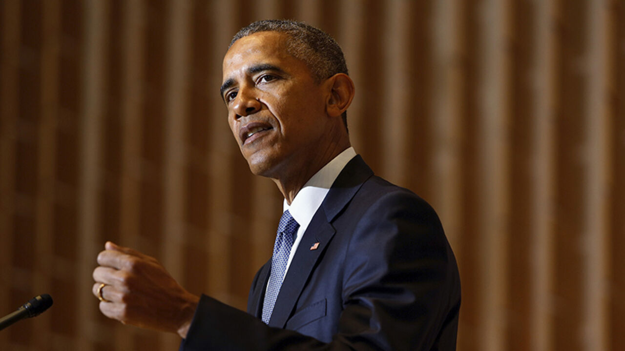 U.S. President Barack Obama pauses during remarks on Jewish American History Month at the Adas Israel Congregation synagogue in Washington May 22, 2015. REUTERS/Jonathan Ernst - RTX1E5LF