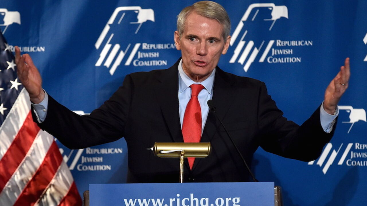 Sen. Rob Portman (R-OH) speaks during the Republican Jewish Coalition Spring Leadership Meeting in Las Vegas, Nevada April 25, 2015. REUTERS/David Becker - RTX1A9CG