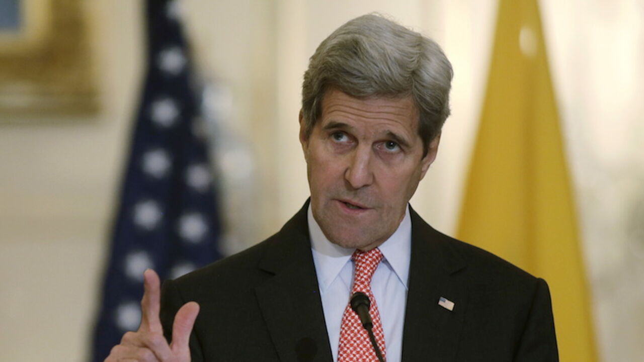 United States Secretary of State John Kerry delivers his remarks with Colombian President Juan Manuel Santos (not pictured) at a joint news conference at the State Department in Washington February 5, 2016.    REUTERS/Gary Cameron - RTX25NPS