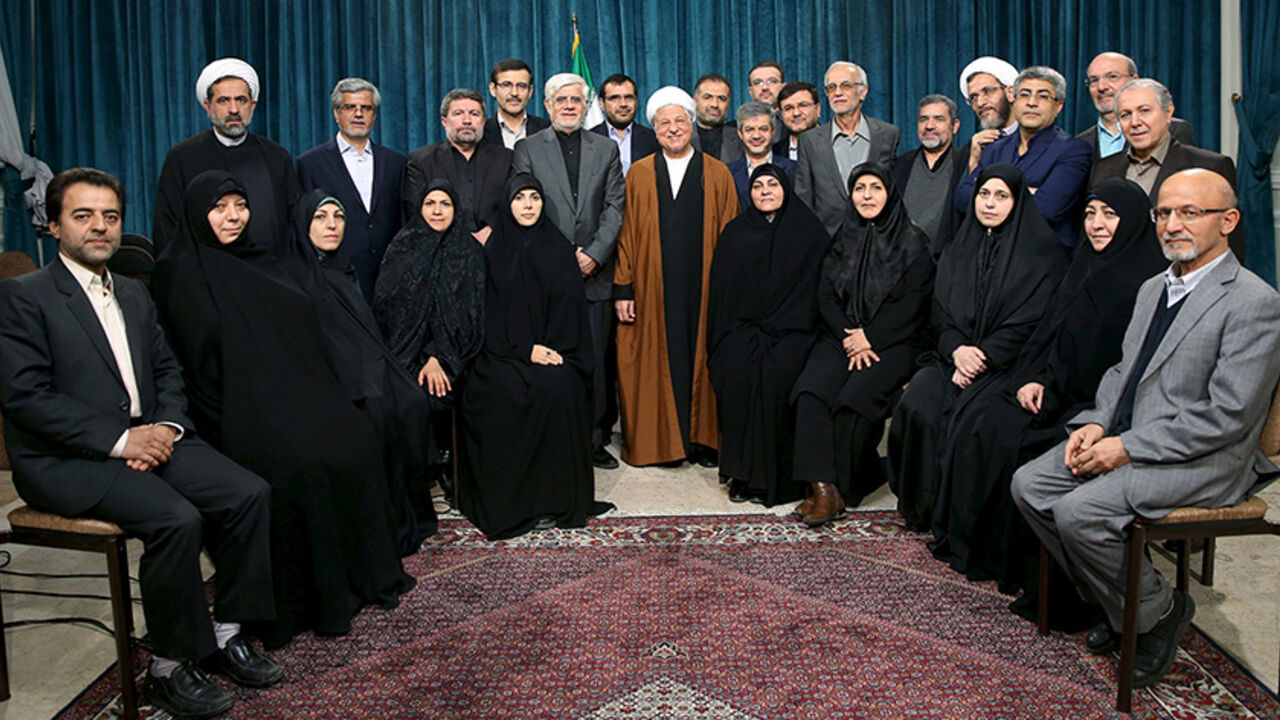 Iran's former president Ali Akbar Hashemi Rafsanjani (C), Iranian former vice president Mohammad Reza Aref (centre, L) and a group of reformists pose for a photo in Tehran February 22, 2016. REUTERS/Mohammad Kazempour/TIMA    TPX IMAGES OF THE DAY       ATTENTION EDITORS - THIS IMAGE WAS PROVIDED BY A THIRD PARTY. REUTERS IS UNABLE TO INDEPENDENTLY VERIFY THE AUTHENTICITY, CONTENT, LOCATION OR DATE OF THIS IMAGE. IT IS DISTRIBUTED EXACTLY AS RECEIVED BY REUTERS, AS A SERVICE TO CLIENTS. FOR EDITORIAL USE ON