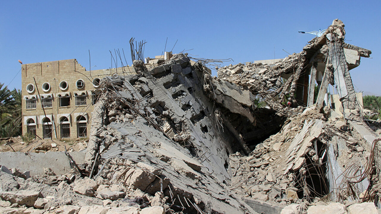 A view of a municipal board building after it was destroyed by Saudi-led air strikes in the northwestern city of Saada, Yemen, October 2, 2016. REUTERS/Naif Rahma     TPX IMAGES OF THE DAY      - RTSQEFL
