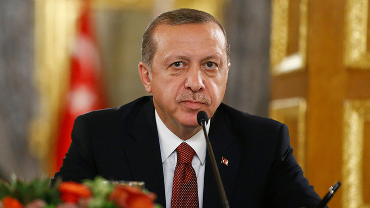Turkish President Tayyip Erdogan attends a joint news conference with his Russian counterpart Vladimir Putin (not pictured) following their meeting in Istanbul, Turkey, October 10, 2016. REUTERS/Osman Orsal - RTSRNKO