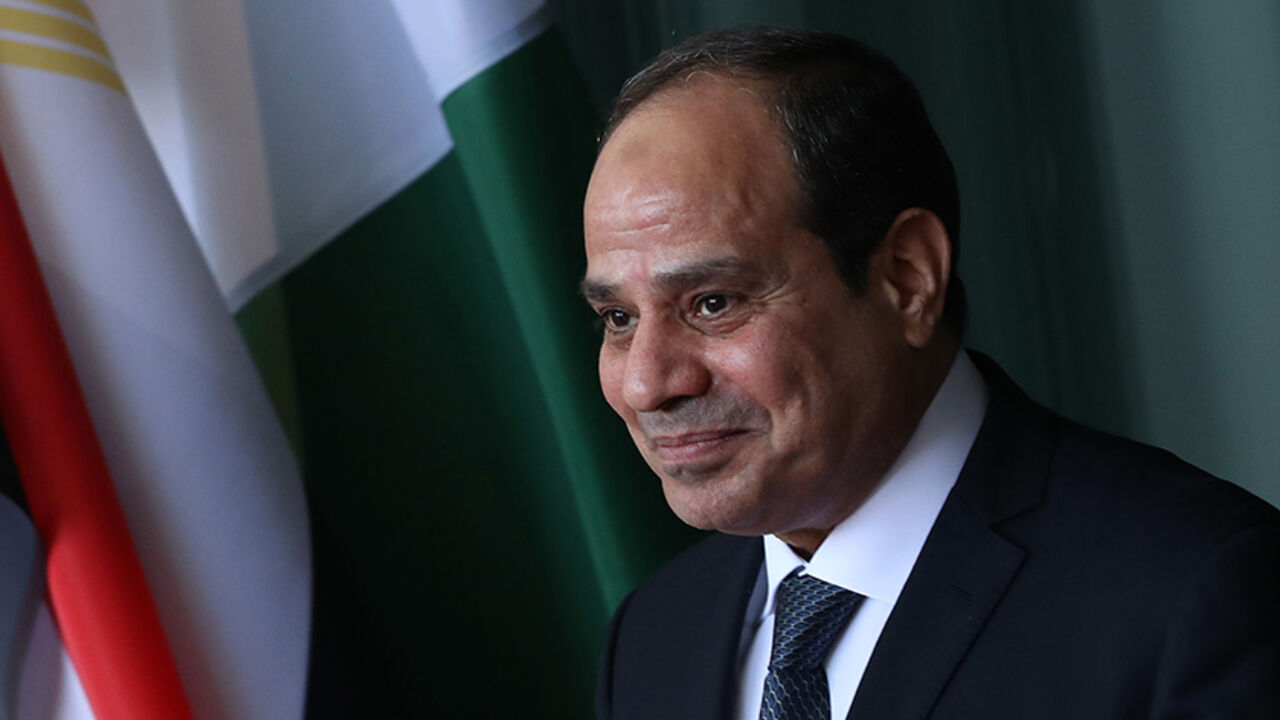 BERLIN, GERMANY - JUNE 12:  Egyptian President Abd El-Fattah El-Sisi departs following talks with German Chancellor Angela Merkel at the Chancellery on June 12, 2017 in Berlin, Germany. El-Sisi is in Berlin to participate in the G20 Africa Conference.  (Photo by Sean Gallup/Getty Images)