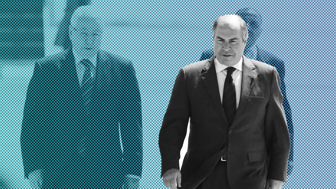 Jordanian Prime Minster Hani Al-Mulki (R) greets Algerian Parliament speaker Abdul Qadir bin Saleh upon his arrival at Queen Alia International Airport in Amman on March 28, 2017.
Foreign ministers of the Arab League hold second day of talks ahead of the bloc's summit. / AFP PHOTO / Khalil MAZRAAWI        (Photo credit should read KHALIL MAZRAAWI/AFP/Getty Images)