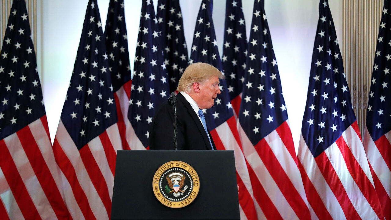 U.S. President Donald Trump departs at the conclusion of a lengthy news conference on the sidelines of the 73rd session of the United Nations General Assembly in New York, U.S., September 26, 2018. REUTERS/Carlos Barria - RC1C42C60770