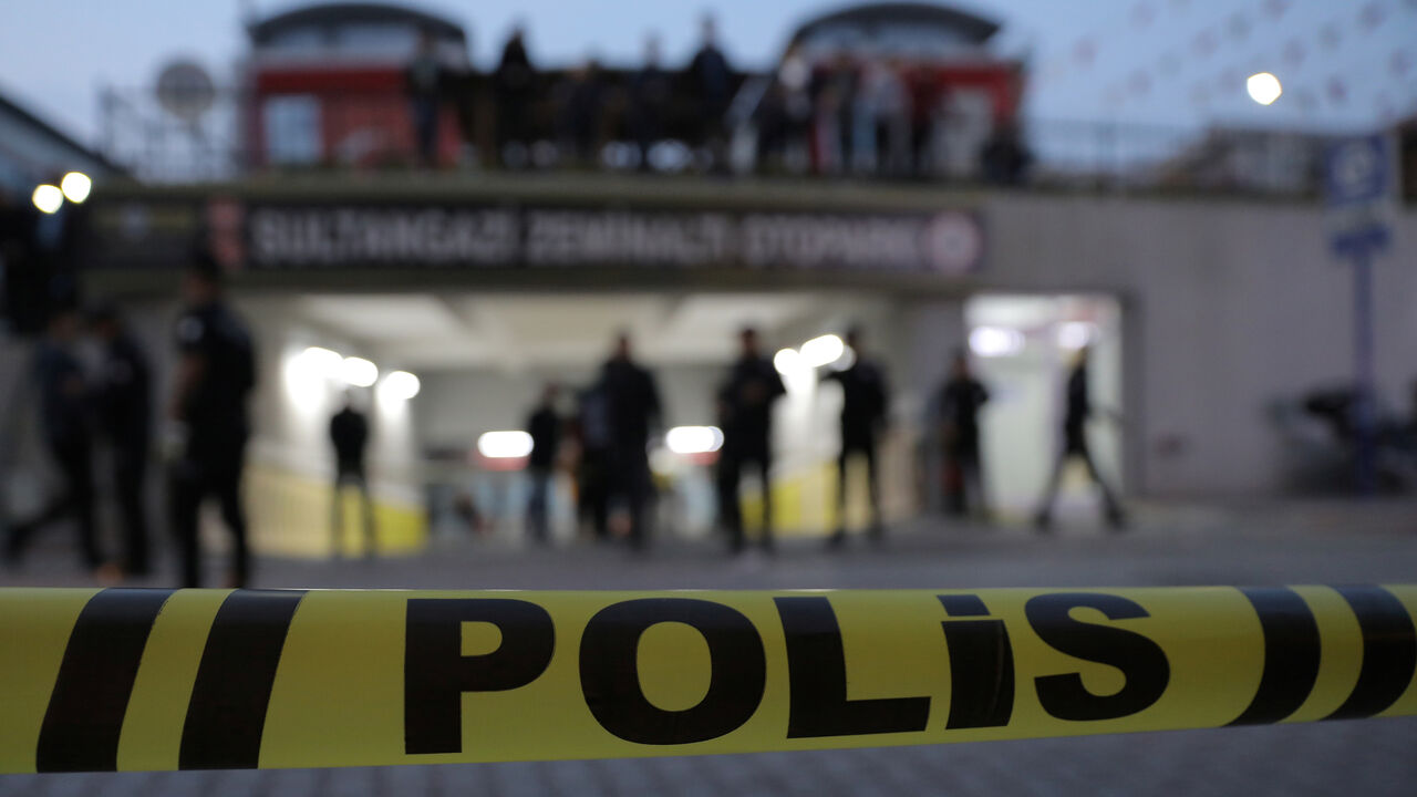 Turkish police officers stand guard outside a car park where a vehicle belonging to Saudi Arabia's consulate was found, in Istanbul, Turkey October 22, 2018. REUTERS/Huseyin Aldemir - RC1D28F3BA50