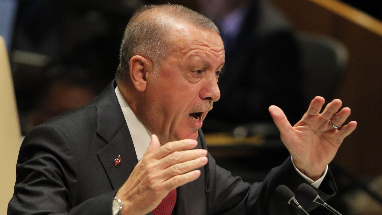 Turkey's President Recep Tayyip Erdogan addresses the 74th session of the United Nations General Assembly at U.N. headquarters in New York City, New York, U.S., September 24, 2019. REUTERS/Brendan Mcdermid - HP1EF9O187E9J