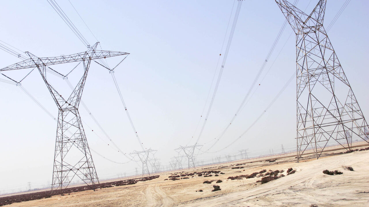 Electricity pylons, Oman. (Photo by Jason Larkin/Construction Photography/Avalon/Getty Images)