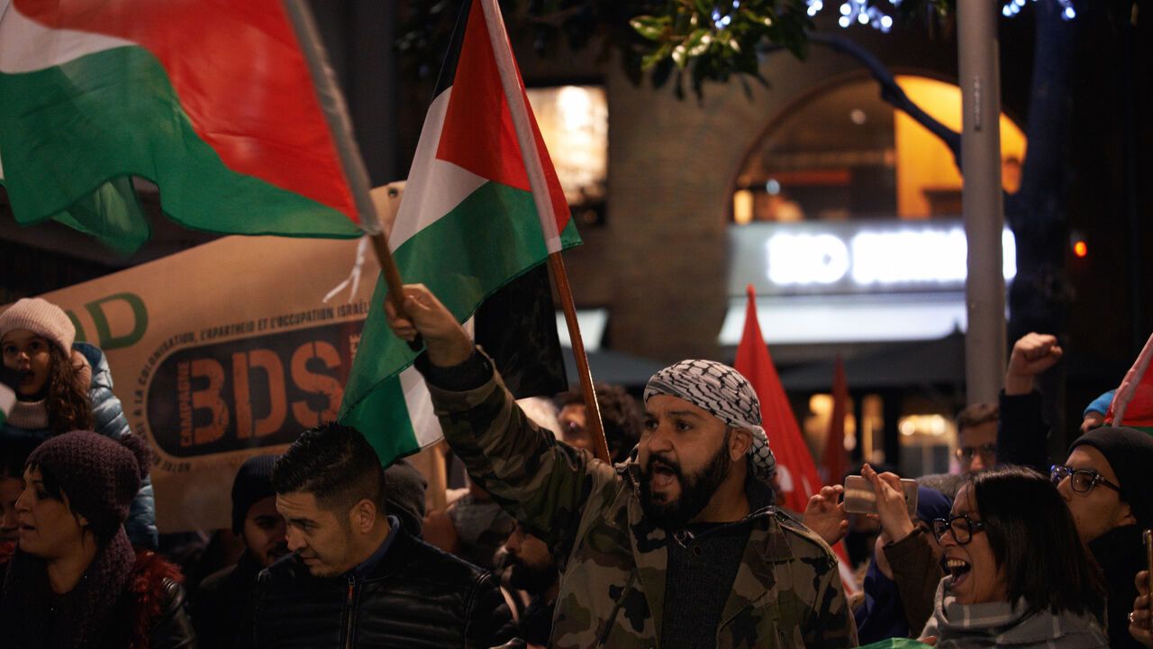 A protester shouts slogan. After U.S. President Donald Trump recognized Jerusalem as Israel’s capital, a demonstration took place in Toulouse against this decision as other towns short before. They marched to the U.S. consulate in Toulouse. Toulouse. France. December 12th 2017. (Photo by Alain Pitton/NurPhoto)