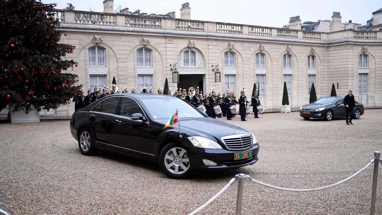 Iran ambassador to France arrives in a car to attend the New Year wishes ceremony of French President to the diplomatic corps on January 12, 2017 at the Elysee Presidential Palace in Paris.  / AFP / STEPHANE DE SAKUTIN        (Photo credit should read STEPHANE DE SAKUTIN/AFP via Getty Images)