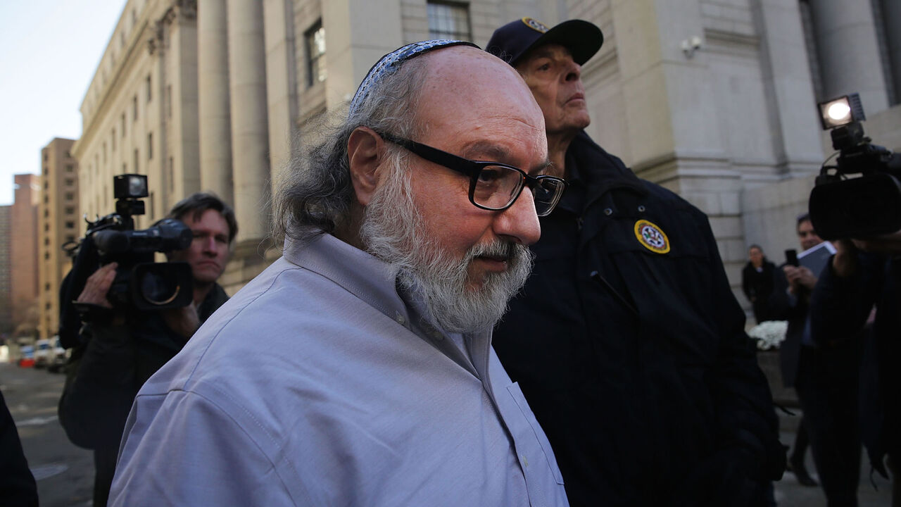 <<enter caption here>> on November 20, 2015 in New York, New York.