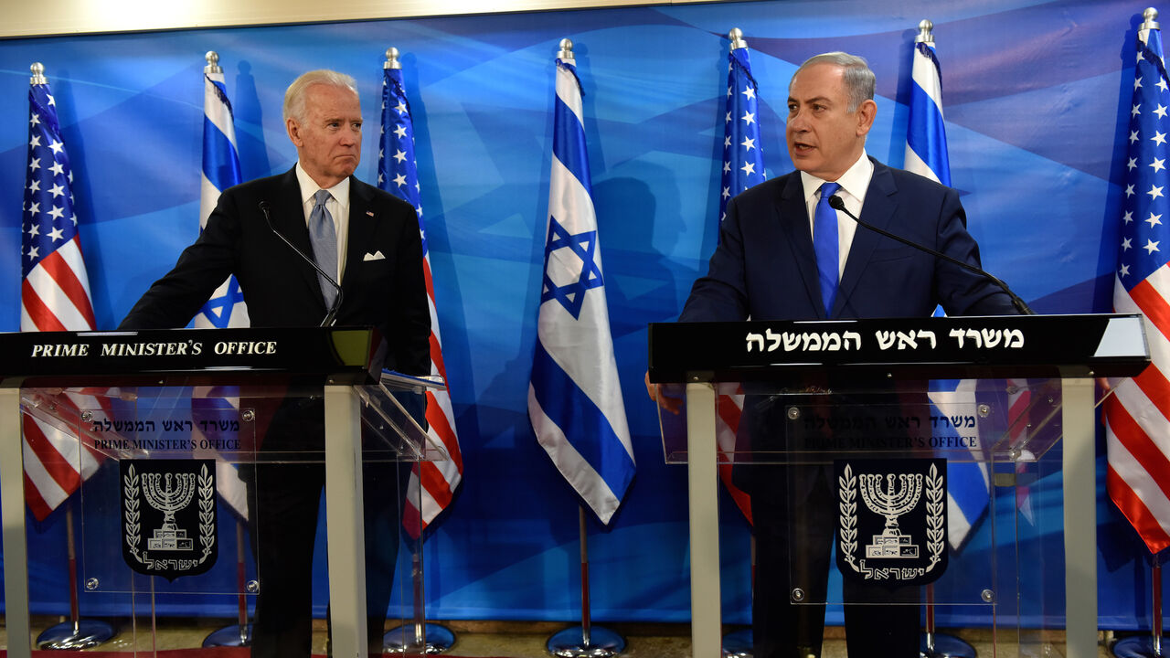 US Vice President Joe Biden (L) listens to Israeli Prime Minister Benjamin Netanyahu talk during joint statements in the prime minister's office in Jerusalem on March 9, 2016.  
Biden implicitly criticised Palestinian leaders for not condemning attacks against Israelis, as an upsurge in violence marred his visit.

 / AFP / POOL / DEBBIE HILL        (Photo credit should read DEBBIE HILL/AFP via Getty Images)
