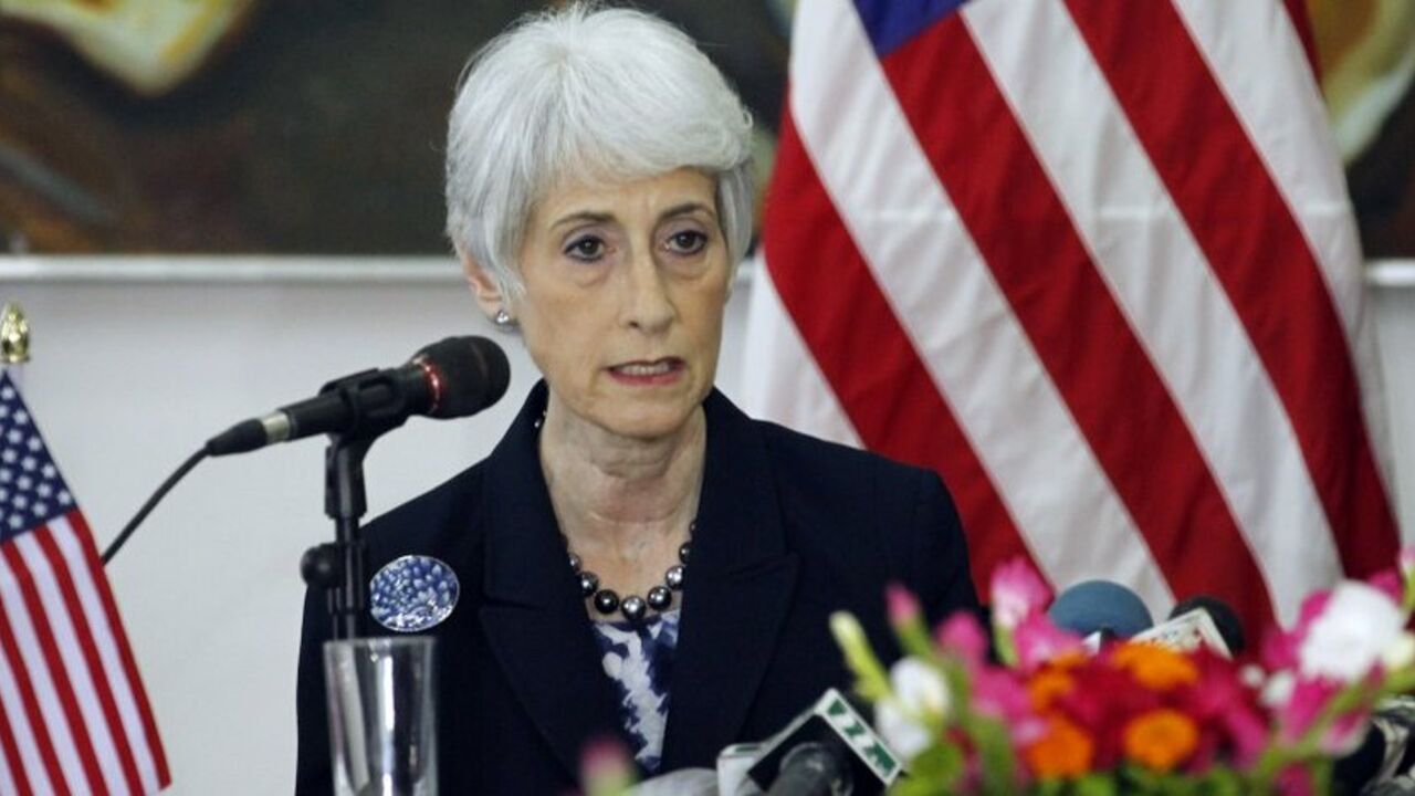 Wendy Sherman, U.S. under secretary of state for political affairs, talks during a news conference in Dhaka May 27, 2013. Sherman, a senior official of the U.S government, on Monday has asked international buyers, particularly U.S buyers, to play a critical role to ensure the safety and security of Bangladesh's garment workers. REUTERS/Andrew Biraj (BANGLADESH - Tags: POLITICS BUSINESS EMPLOYMENT) - RTX102T0