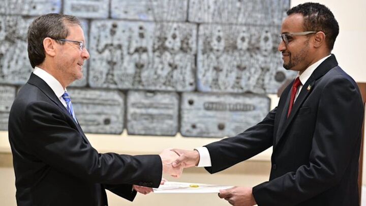 Israel Hosts First Somaliland Ambassador, Plays Anthem 