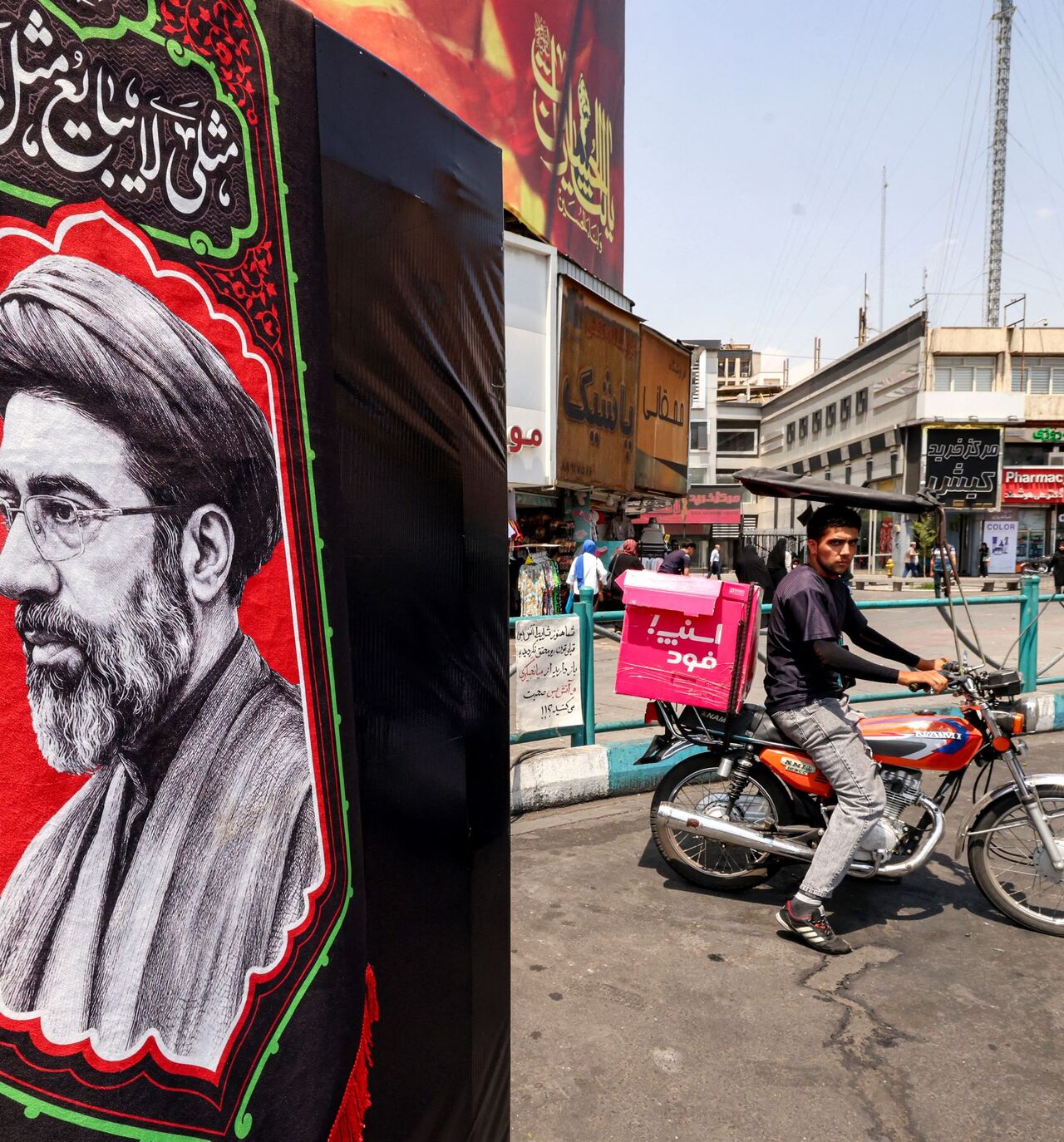 image of Iran's Supreme Leader Mojtaba Khamenei 