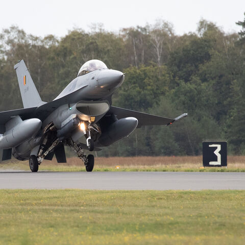 Illustration picture shows an F16 fighter jet landing after a press conference of the Belgian defence, to discuss the missions it's involved in, and to look back on the Desert Falcon mission, at the military air base in Kleine-Brogel, Peer on Oct. 1, 2021. 