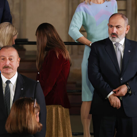Leaders of nations of the European Political Community (EPC), including Azerbaijan President Ilham Aliyev (L) and Armenian Prime Minister Nikol Pashinyan (R).