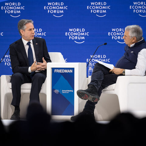 US Secretary of State Antony Blinken (L) speaks with Foreign Affairs columnist Thomas Friedman during a meeting as part of the World Economic Forum (WEF) in Davos on January 17, 2024.