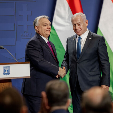 Israeli Prime Minister Benjamin Netanyahu, (R) shakes hands with Viktor Orban, Hungary's prime minister, during a news conference on April 3, 2025 in Budapest, Hungary.