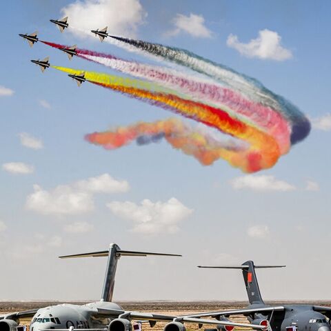 Chengdu J-10 Vigorous Dragon fighter aircraft 