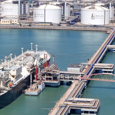 LNG tanker