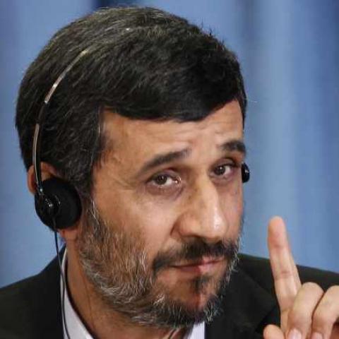 Iran's President Mahmoud Ahmadinejad gestures during a news conference in New York, September 24, 2010. U.S. President Barack Obama on Friday strongly condemned comments by Ahmadinejad that implied a U.S. government role in the September 11, 2001 attacks on the United States      REUTERS/Lucas Jackson (UNITED STATES  - Tags: POLITICS)   - RTX10F2I