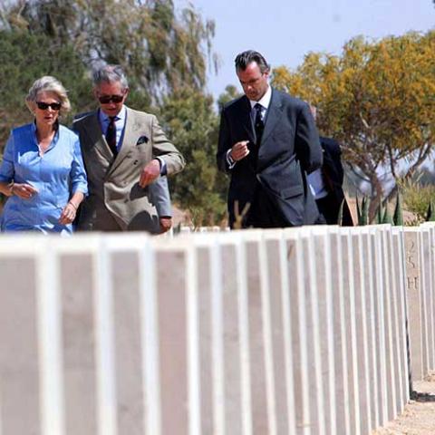 Britain's Prince Charles and his wife Camilla, the Duchess of Cornwall, visit the el-Alamein war cemetery, northwest of Egypt March 24, 2006. The royals visited the cemetery to honour Commonwealth servicemen who lost their lives during a pivotal battle of the Second World War.    REUTERS/Khaled Desouki/Pool - RTR17L27