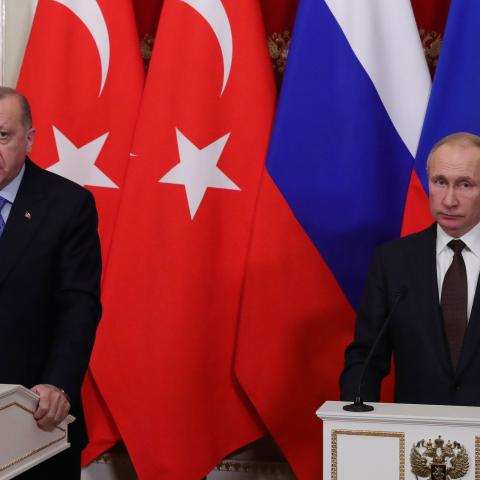 Russian President Vladimir Putin and Turkish President Tayyip Erdogan attend a news conference following their talks in Moscow, Russia March 5, 2020. Sputnik/Mikhail Klimentyev/Kremlin via REUTERS ATTENTION EDITORS - THIS IMAGE WAS PROVIDED BY A THIRD PARTY. - RC2UDF9MRZQ9