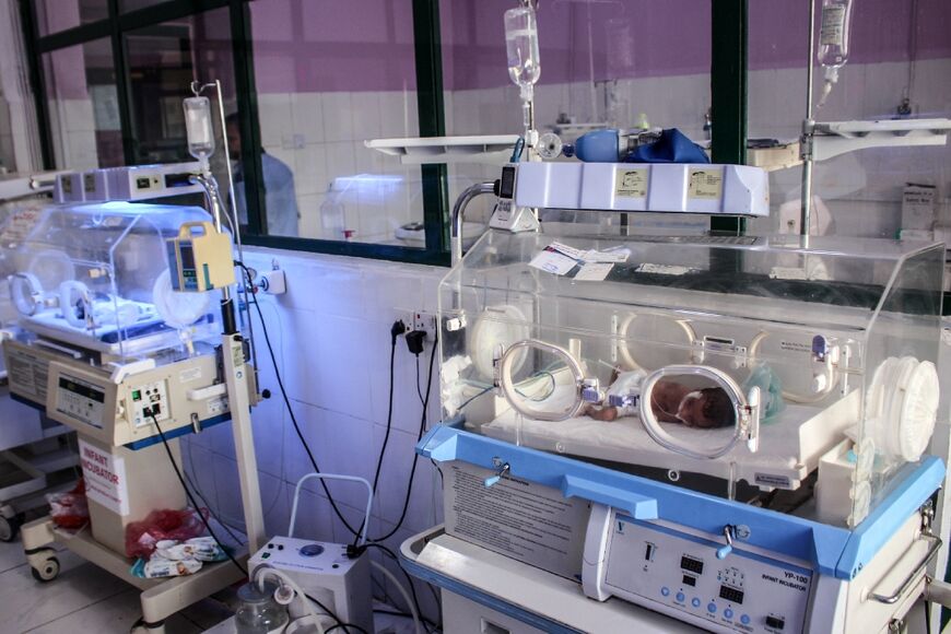 Premature newborns in incubators at Al-Sadaqa hospital 
