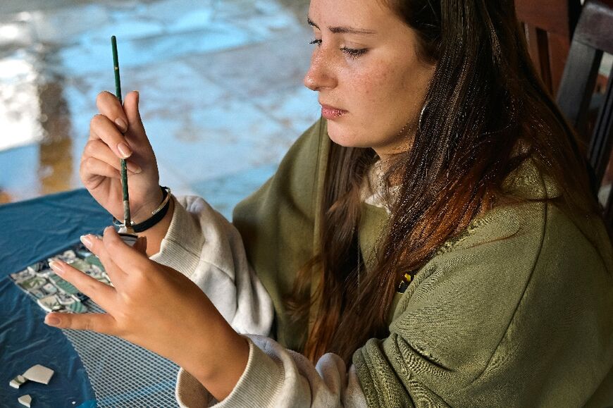 Sessions at the luxury resort include arts and crafts