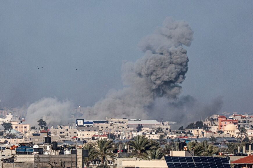 Israeli air strikes on Gaza continued on the day the top UN court said that it had to prevent acts of genocide 